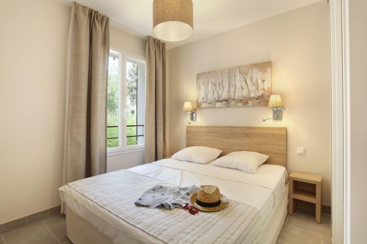 Residence Prestige Odalys Les Canissons Cavalaire-sur-Mer Eksteriør bilde